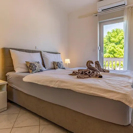 Lägenhet Rok 5 By Interhome *